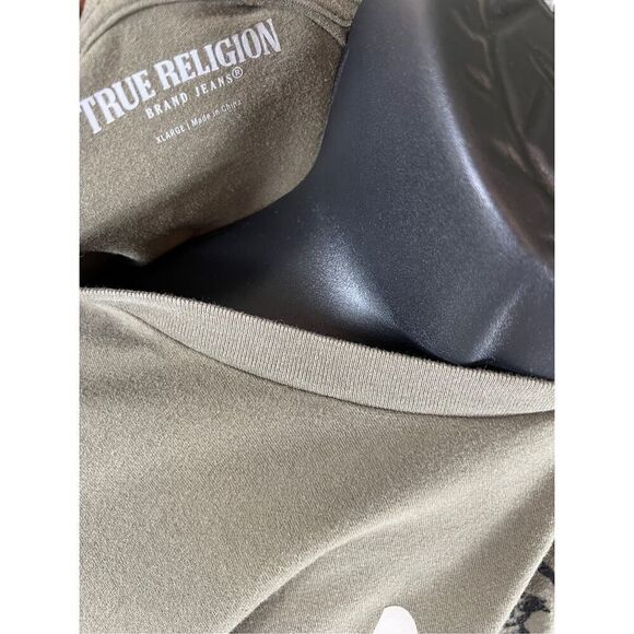 True Religion Screen Print T-shirt - Picture 4 of 8